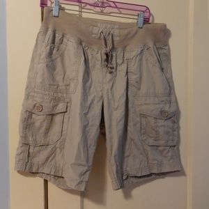 Calvin Klein womens large quick dry cargo shorts